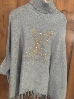 Source Unknown Gray Turtleneck Sweater Poncho with Studded Logo